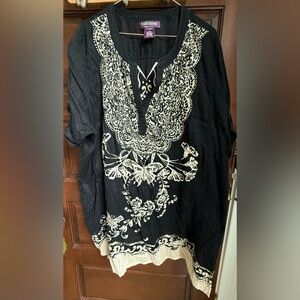 Taillissime Black and Cream Women's Plus Size Top
